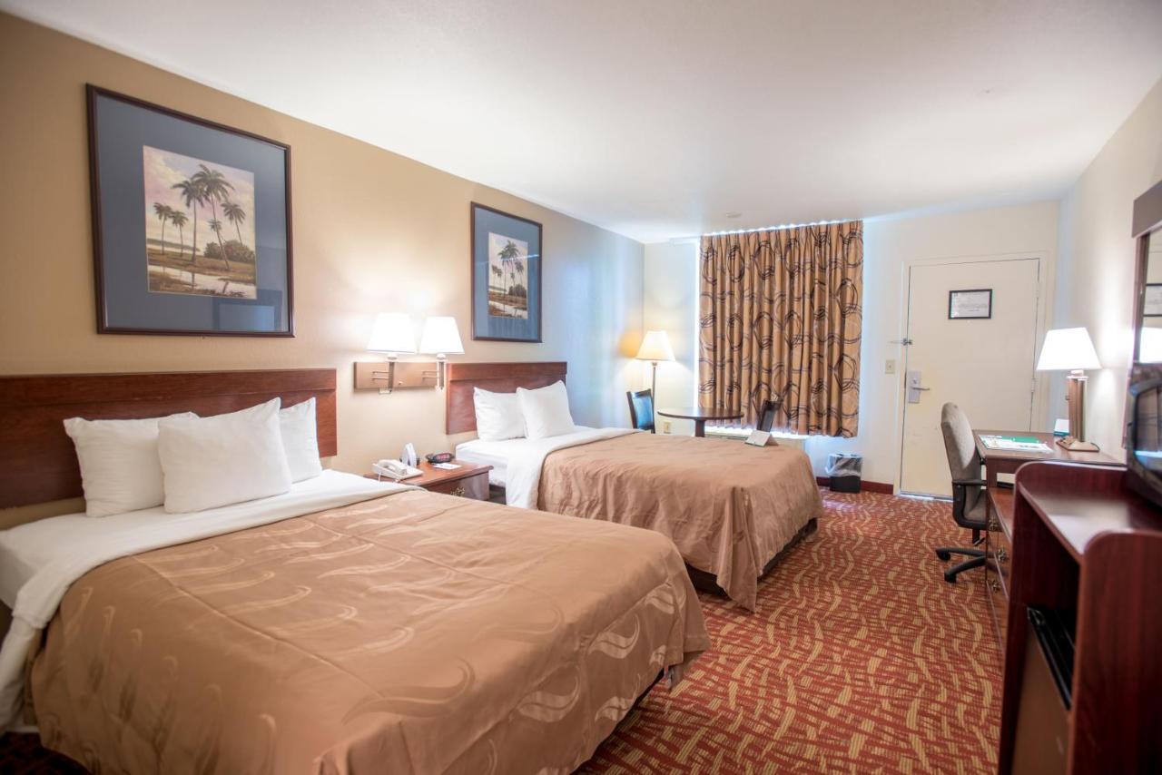 Quality Inn At Town Center Beaufort Exterior foto