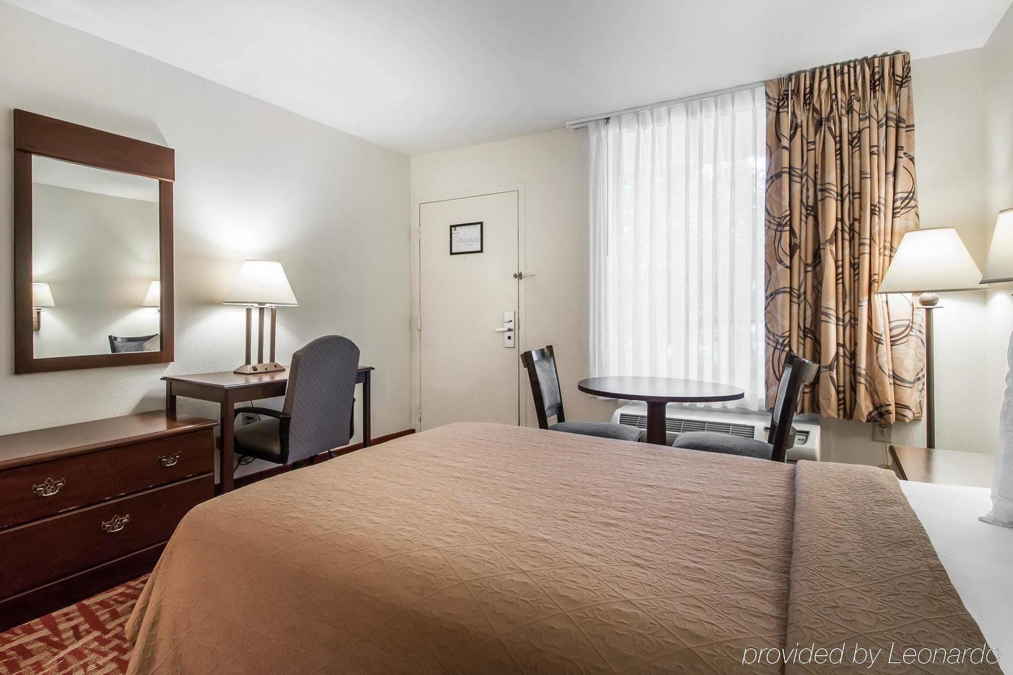 Quality Inn At Town Center Beaufort Exterior foto