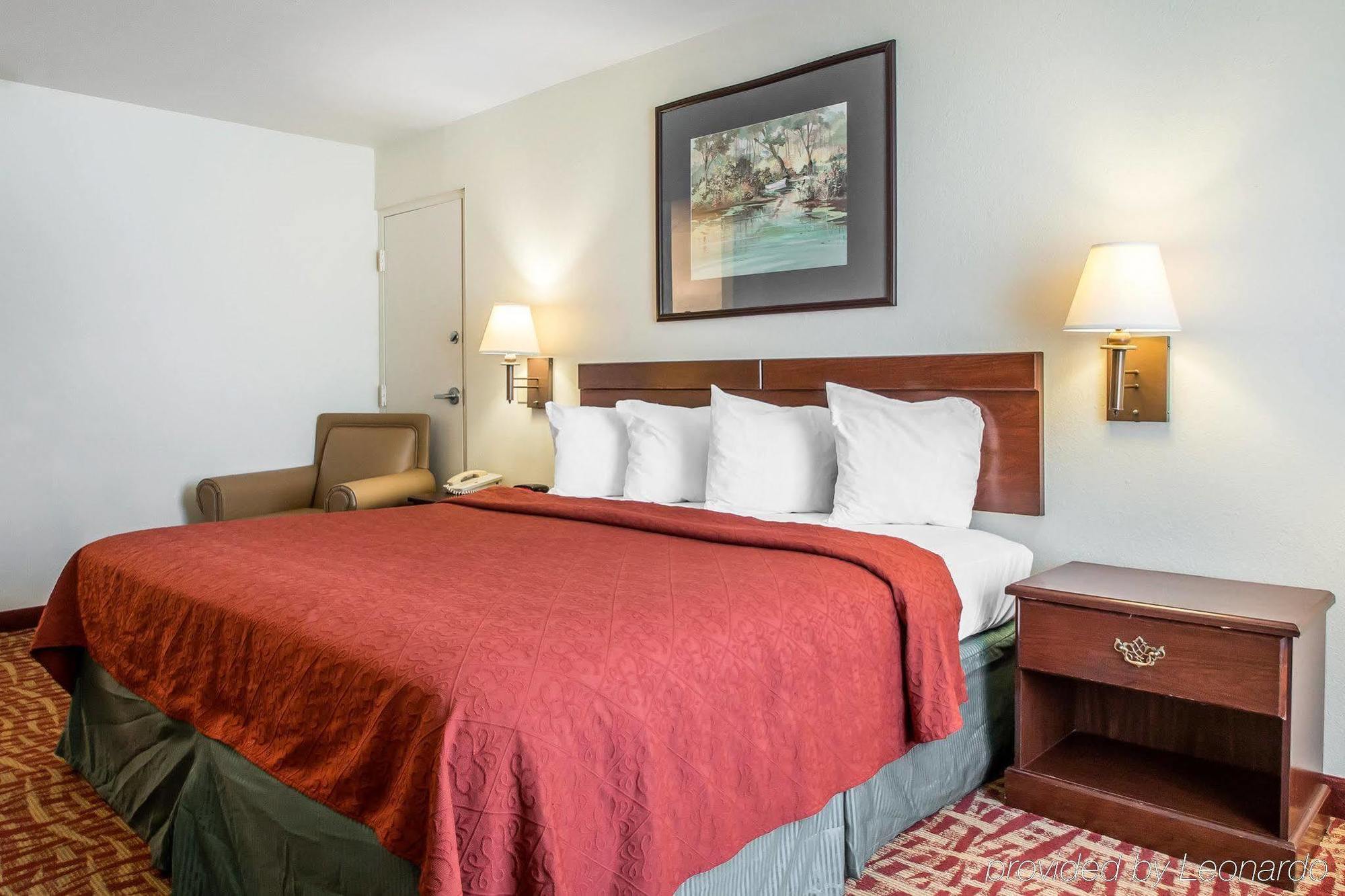 Quality Inn At Town Center Beaufort Exterior foto