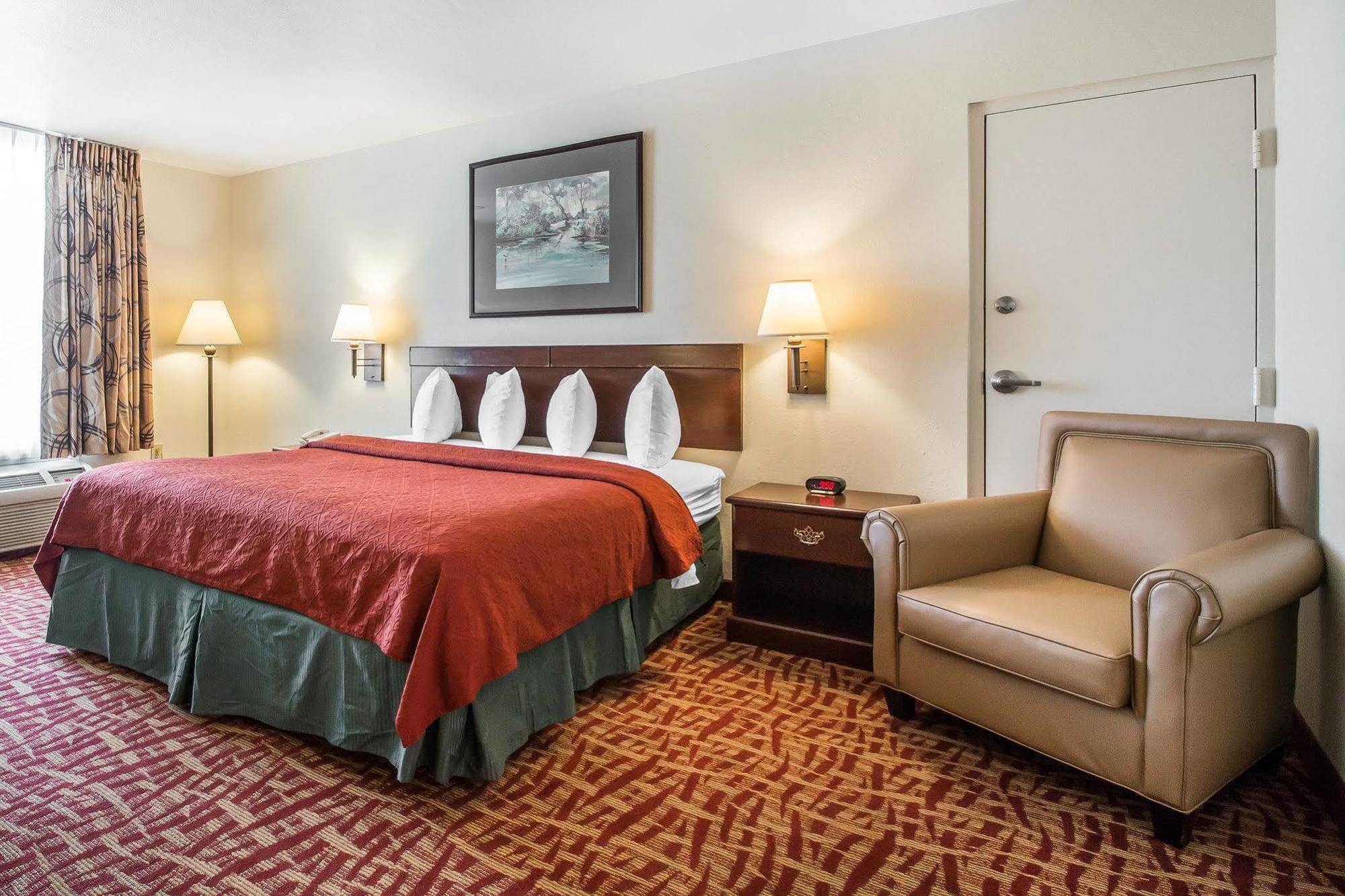 Quality Inn At Town Center Beaufort Exterior foto